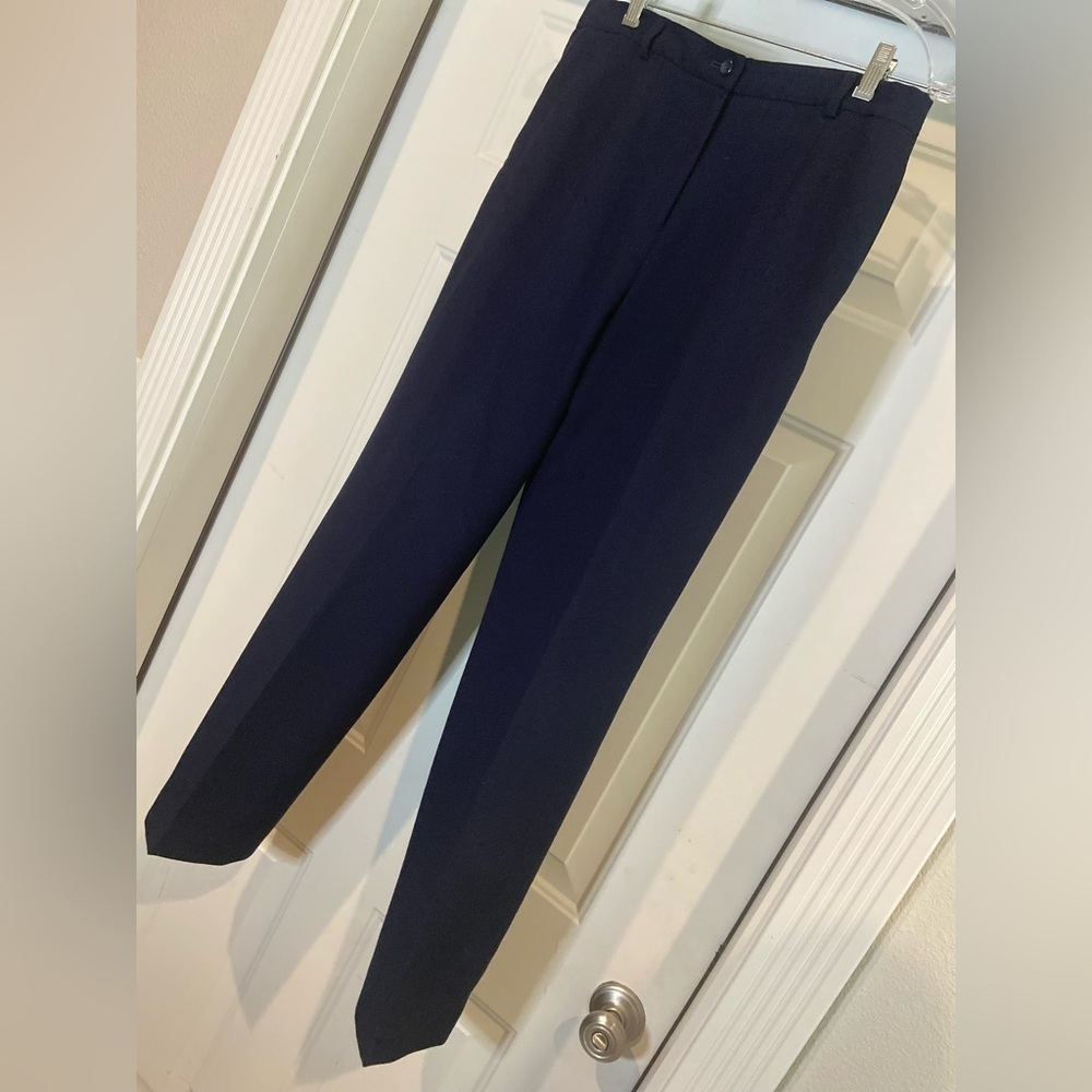 Pendleton~Navy Blue~100% Virgin Wool~Straight Leg~Full Lined~Dress Pants~Size 10